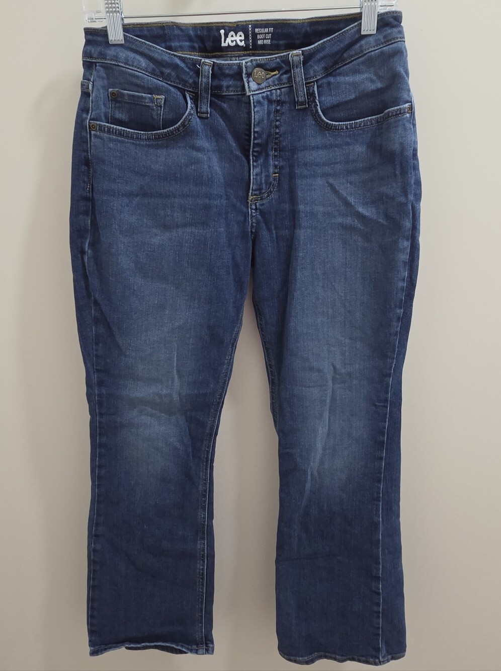 Lee Women's Dark Blue Regular Fit Boot Cut Midrise Jeans